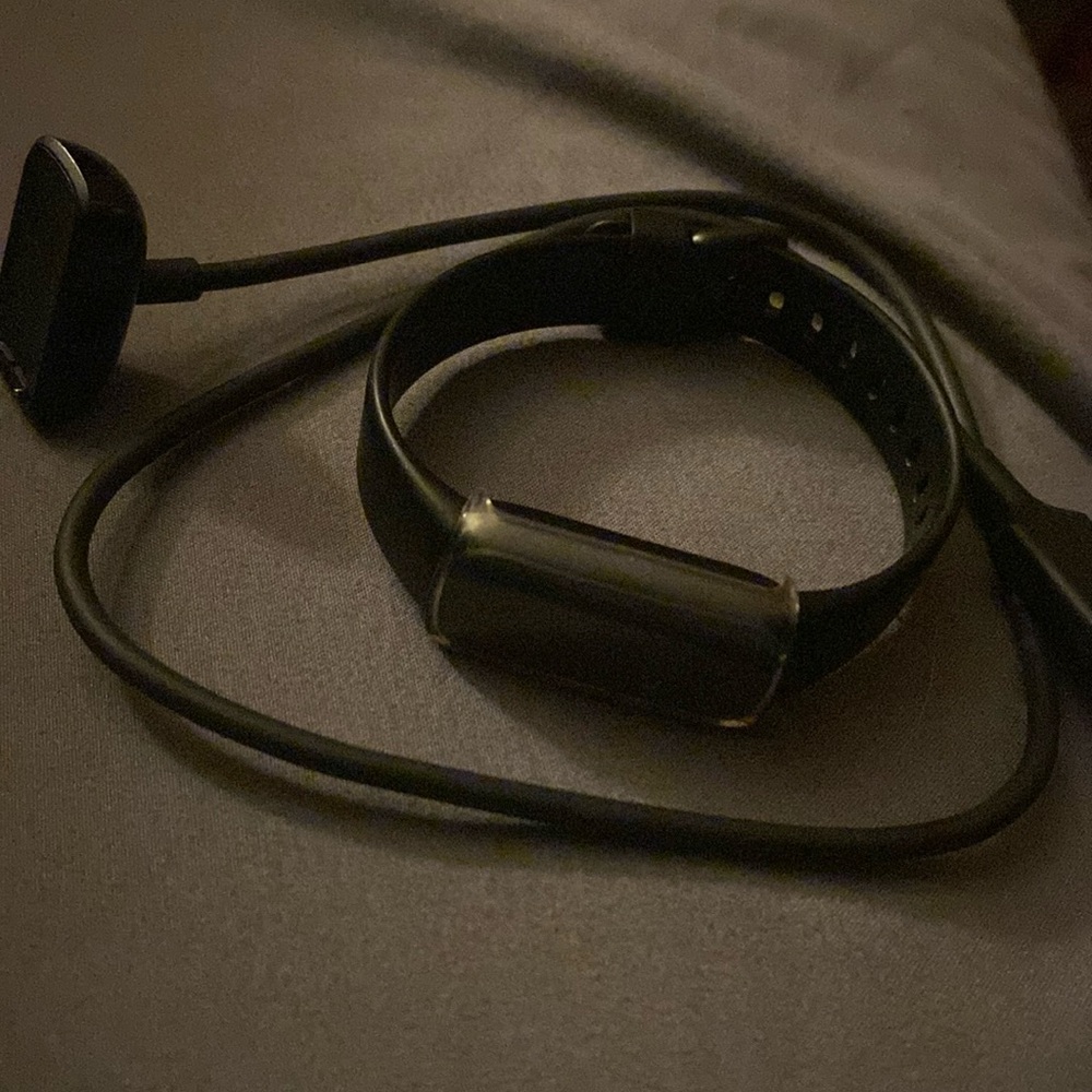 Fitbit Luxe